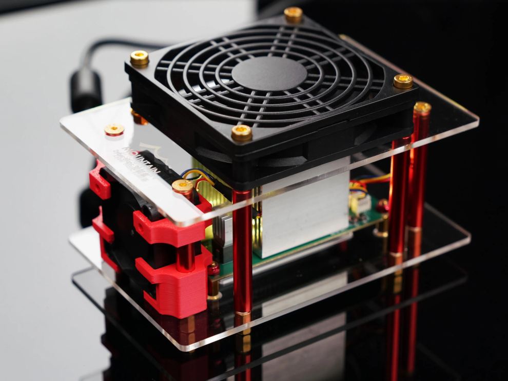 Zyber Blanc BM1373 miner on TinyChipHub